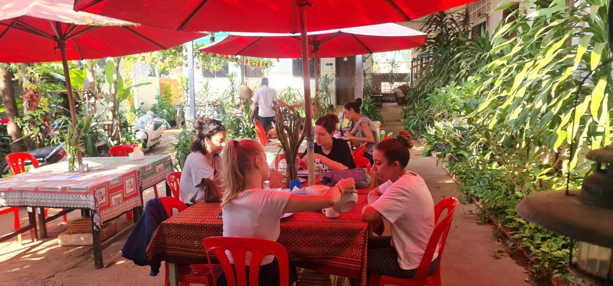 סיאם ריפ Relax Resort Angkor Villa מראה חיצוני תמונה